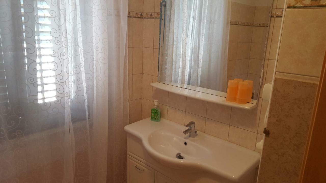Ferienhaus Topic Врсар Экстерьер фото